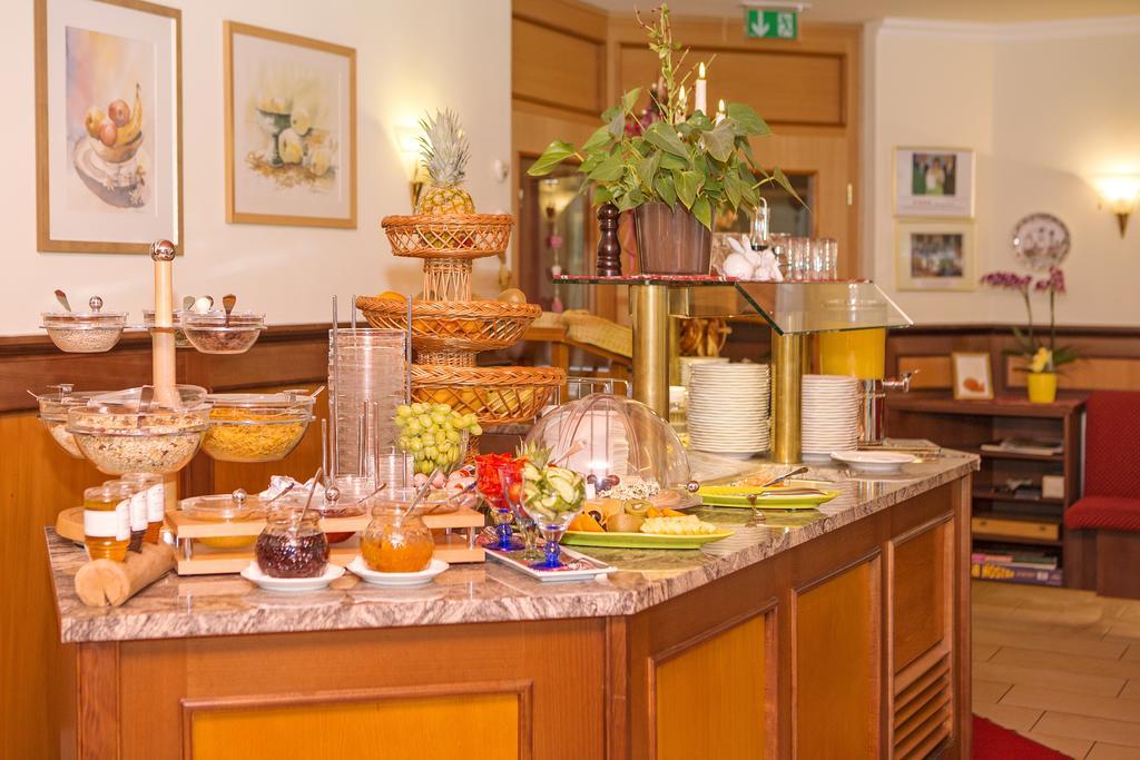 Akzent Hotel Bayerwald-Residenz Neukirchen  Εξωτερικό φωτογραφία