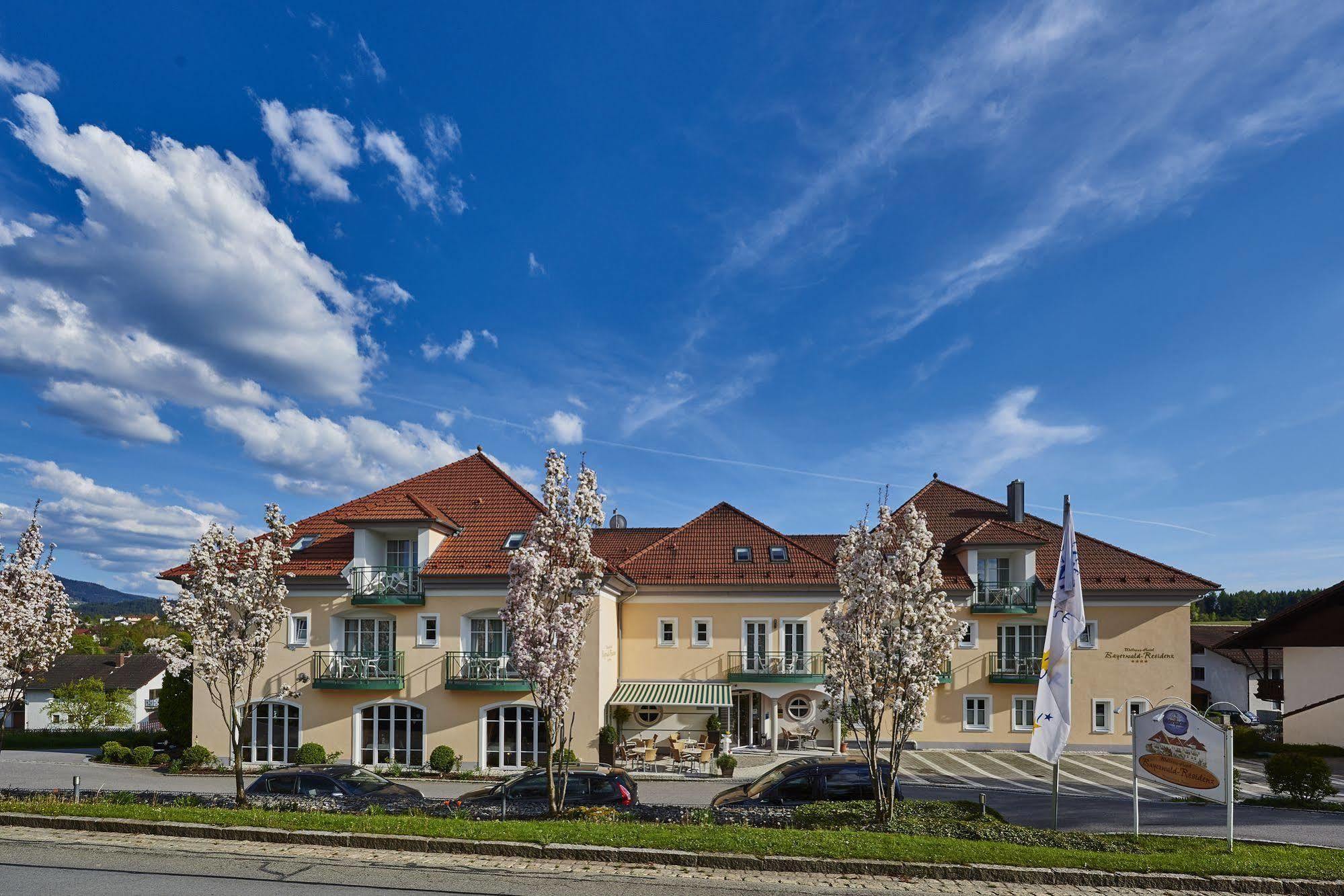 Akzent Hotel Bayerwald-Residenz Neukirchen  Εξωτερικό φωτογραφία