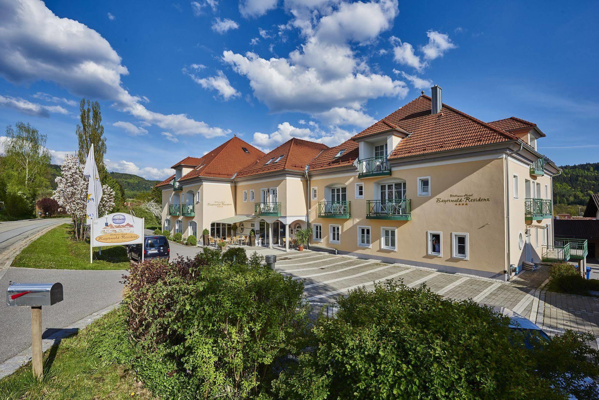 Akzent Hotel Bayerwald-Residenz Neukirchen  Εξωτερικό φωτογραφία